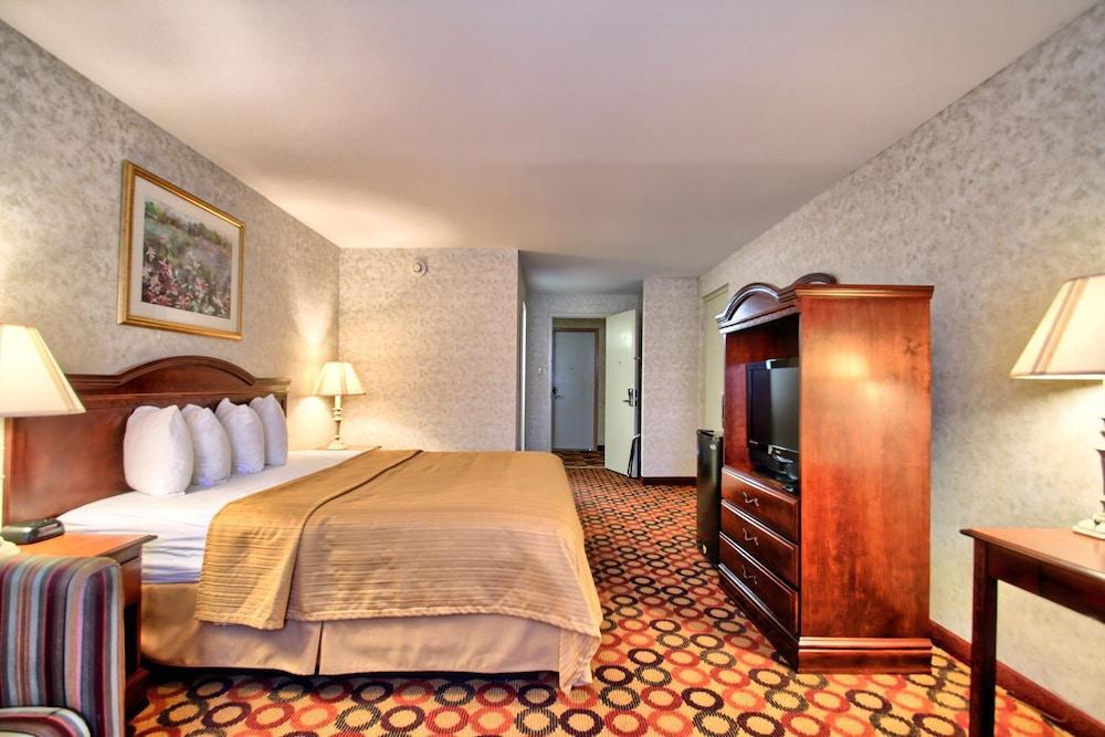 Quality Inn Enola - Harrisburg Exteriör bild