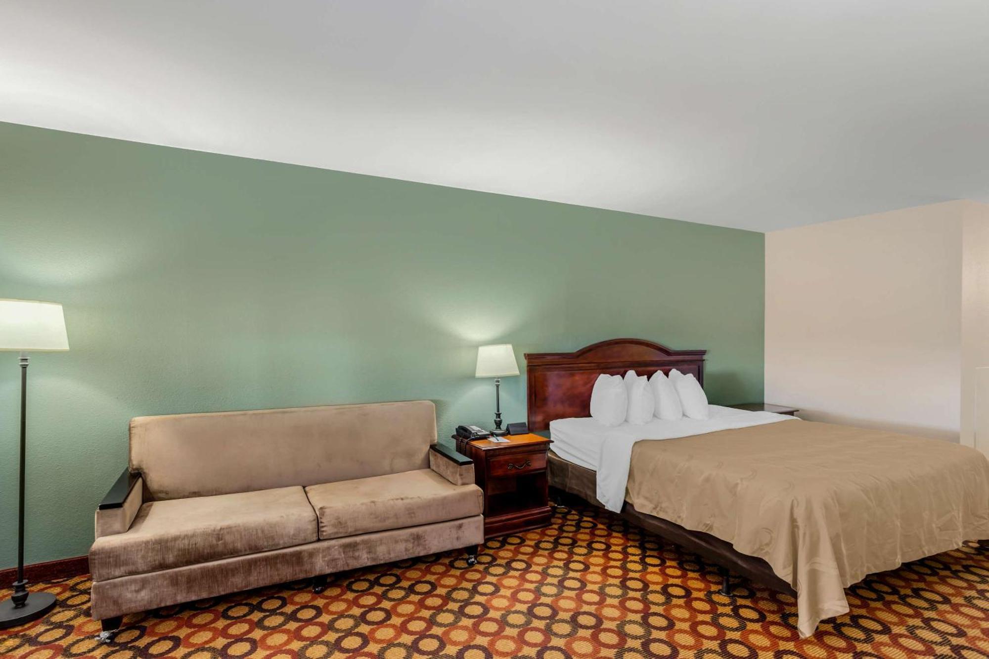 Quality Inn Enola - Harrisburg Exteriör bild
