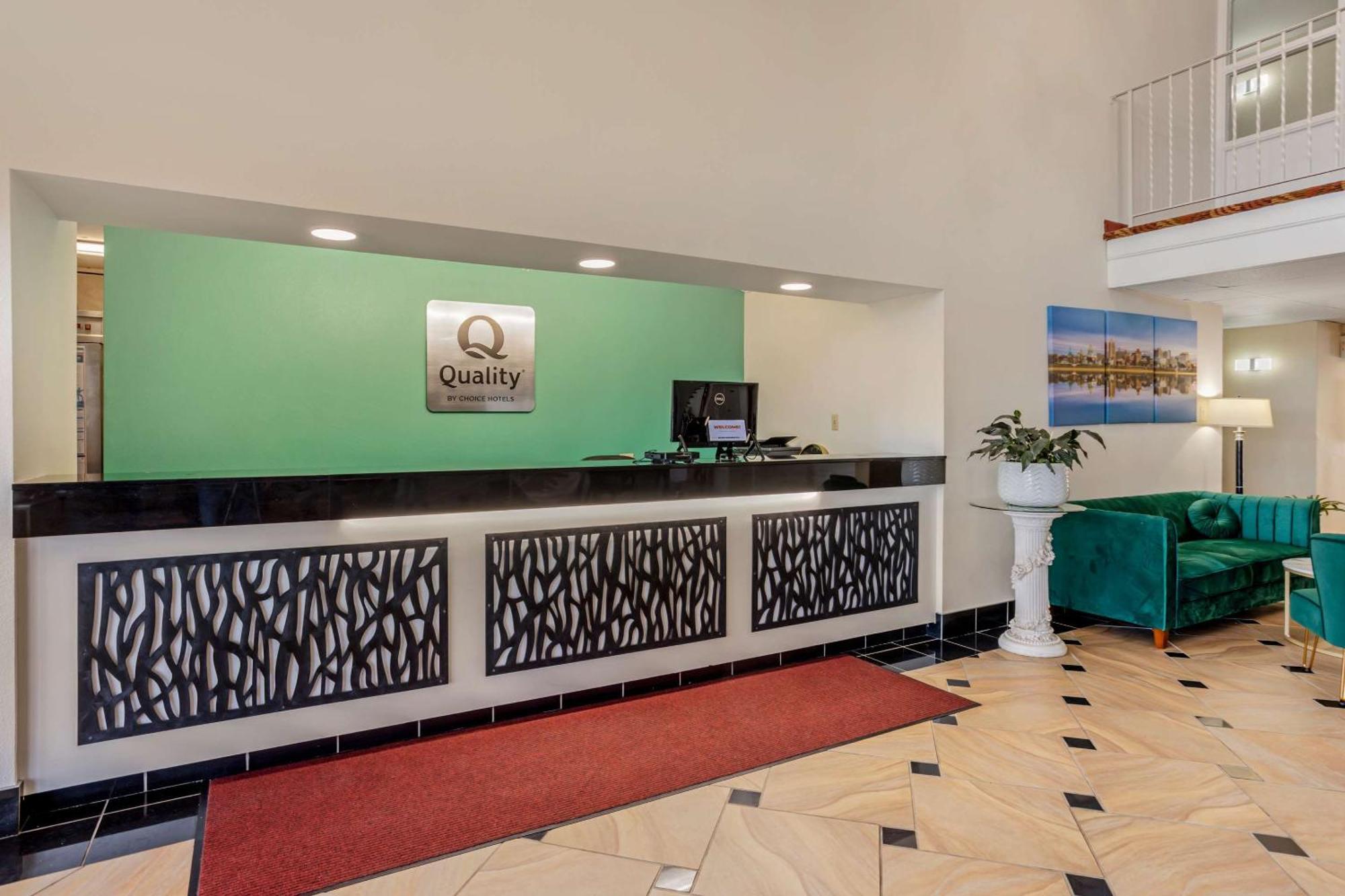 Quality Inn Enola - Harrisburg Exteriör bild